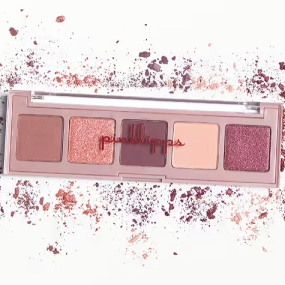 PINKLIPPS COSMETICS
Mauve Me Mini Eyeshadow Palette